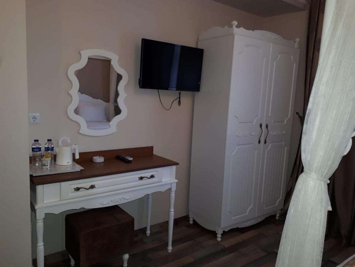 Zeynep Hatun Hotel Biga Exteriör bild